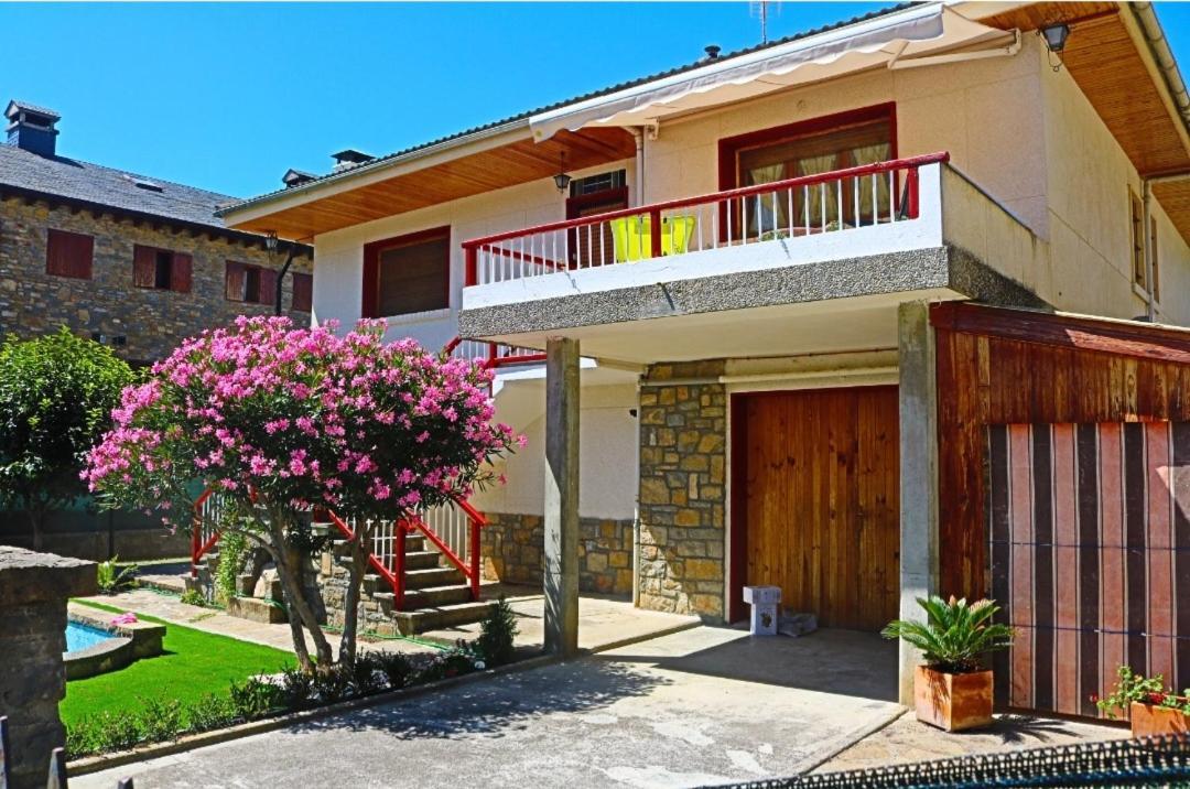 L'Arome De Ainsa Apartment Luaran gambar