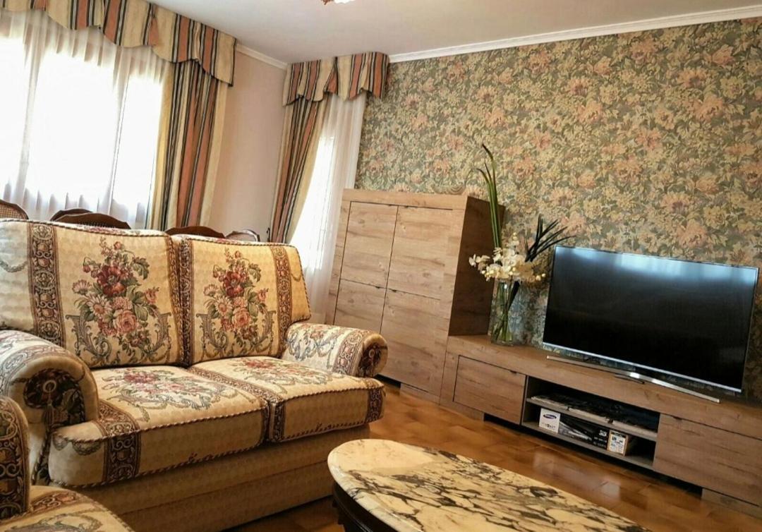 L'Arome De Ainsa Apartment Luaran gambar